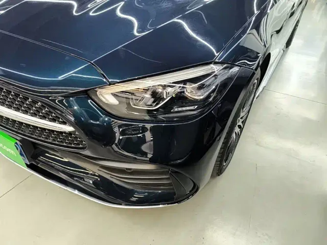 Mercedes-Benz C-Class — Фото автомобиля 23