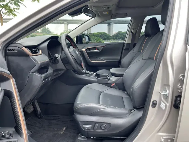 Toyota Wildlander — Фото автомобиля 20