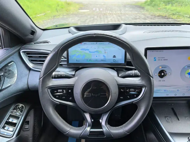 BYD Seal — Фото автомобиля 13