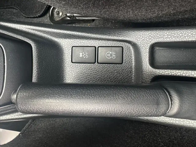 Toyota YARiS L Zhi Xuan — Фото автомобиля 12