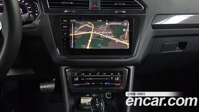 Volkswagen Tiguan Tiguan 2 поколение 2.0 TDI Prestige — Фото автомобиля 14