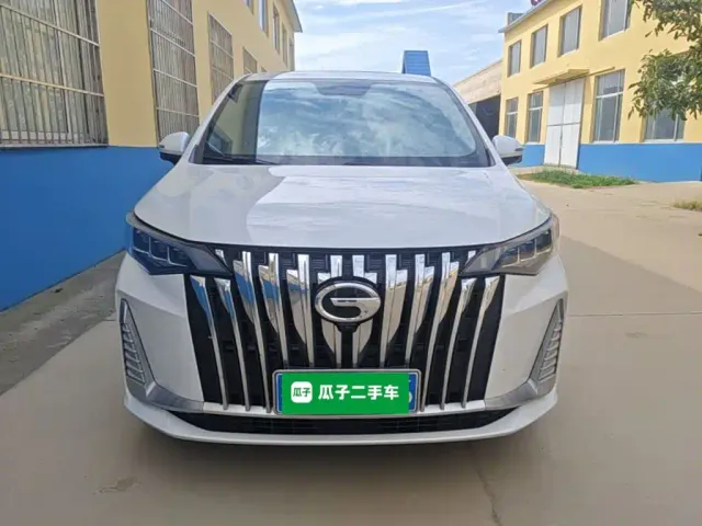 GAC Trumpchi M6 — Фото автомобиля 2