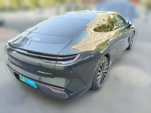 Geely Galaxy Xingyao 8 — Фото автомобиля 2