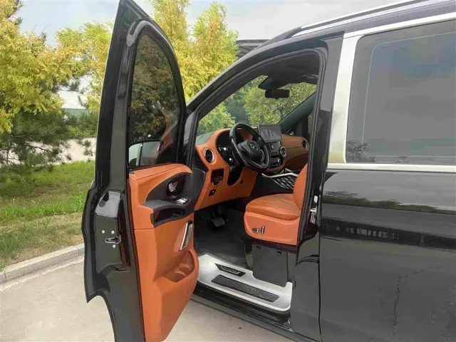 Mercedes-Benz Vito — Фото автомобиля 4