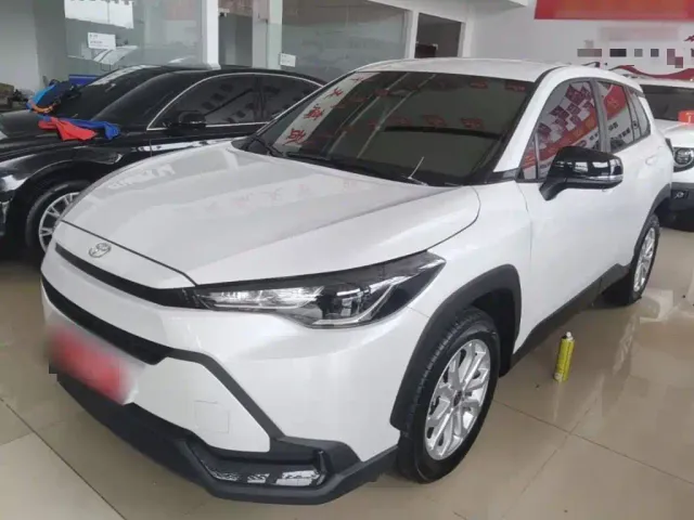 Фотография автомобиля — Toyota Frontlander