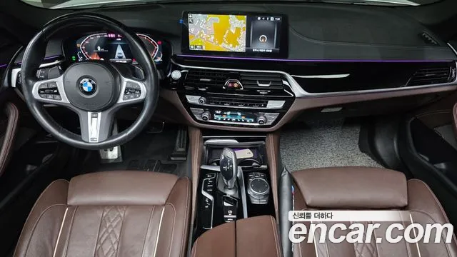 BMW 5-Series 5 серия (G30) 530i xDrive M Sport — Фото автомобиля 5