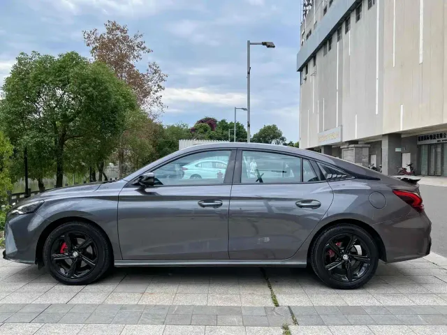 MG 5 Scorpio — Фото автомобиля 5
