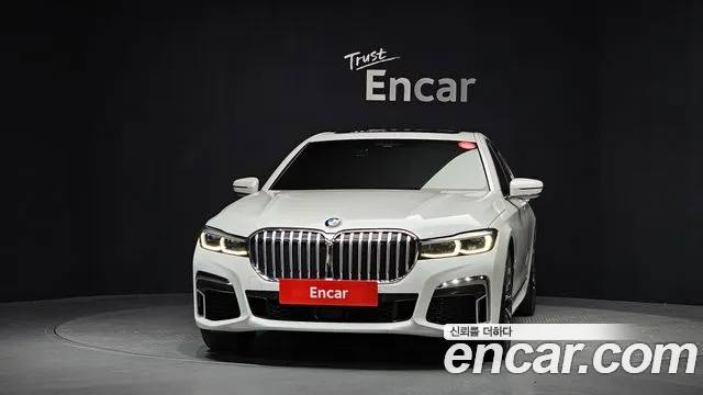 BMW 7-Series — Фото автомобиля 3