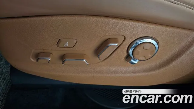 Genesis GV80 2.5T Бензин AWD — Фото автомобиля 21
