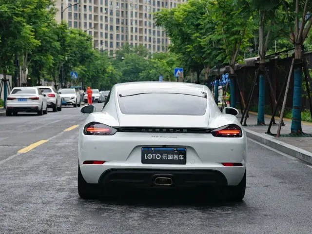 Porsche 718 — Фото автомобиля 4