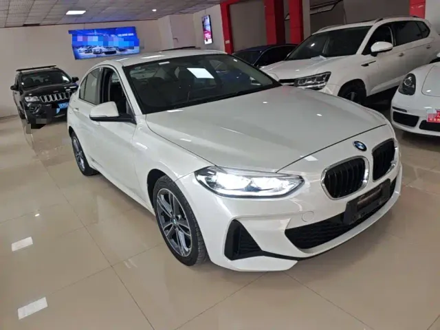BMW 1 Series — Фото автомобиля 3