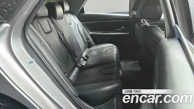 Hyundai Avante CN7 — Фото автомобиля 14