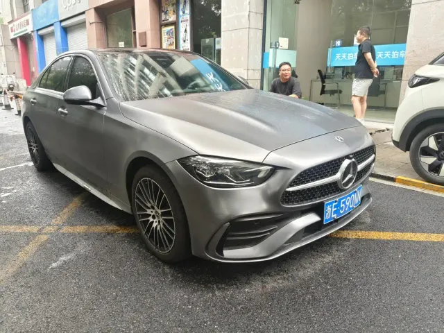 Mercedes-Benz C-Class — Фото автомобиля 2
