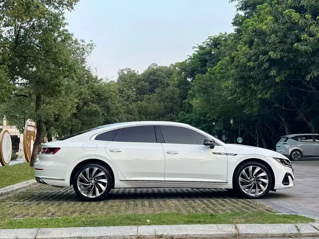 Volkswagen CC — Фото автомобиля 7