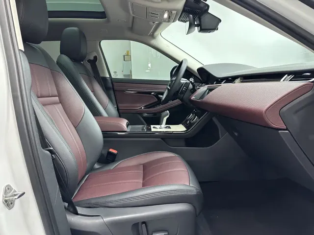 Land Rover Range Rover Evoque — Фото автомобиля 11