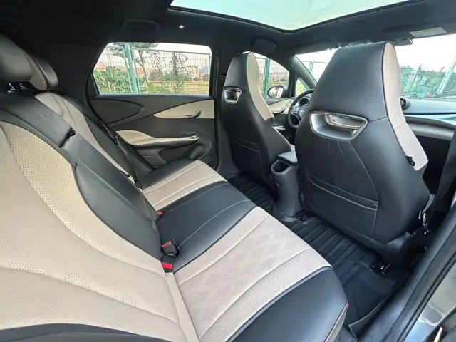 BYD Dolphin — Фото автомобиля 12