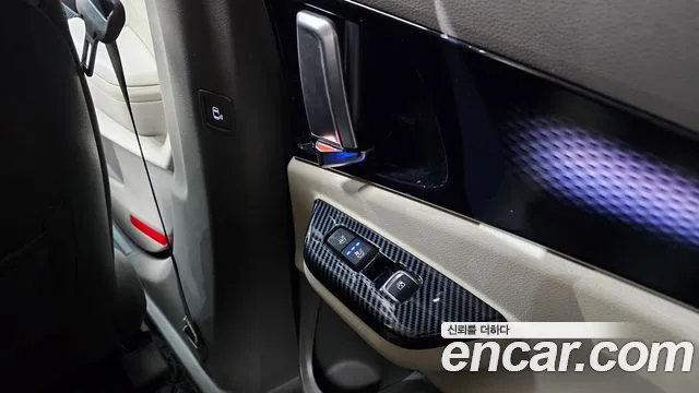 Kia Canival Carnival 4 поколение Дизель 9 мест Signature — Фото автомобиля 18