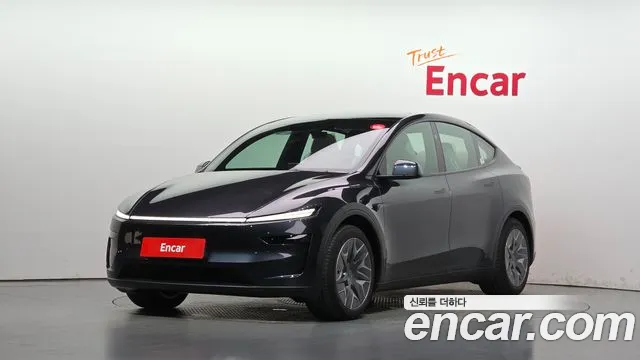 Фотография автомобиля — Tesla Model Y