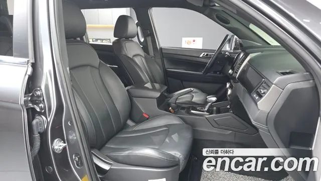 KG_Mobility_Ssangyong Rexton Новый Rexton Sport Дизель 2.2 2WD — Фото автомобиля 11