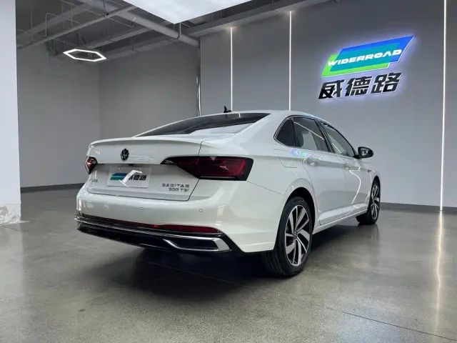 Volkswagen Sagitar — Фото автомобиля 9