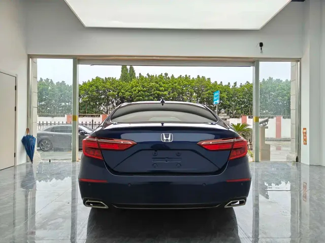 Honda Inspire — Фото автомобиля 4
