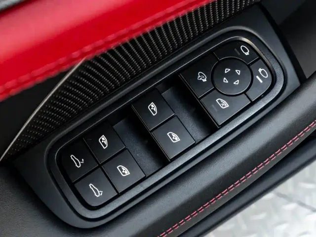 Porsche Panamera — Фото автомобиля 22