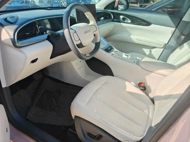 Geely Starry Wish — Фото автомобиля 6
