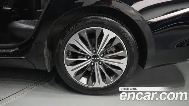 Kia K8 Hybrid — Фото автомобиля 6