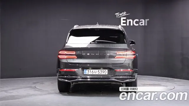 Genesis GV80 2.5T Бензин AWD — Фото автомобиля 4