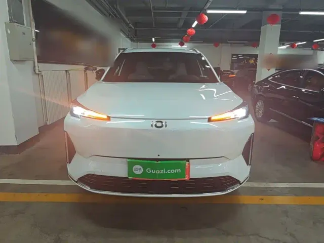 Changan Qiyuan Q05 — Фото автомобиля 2
