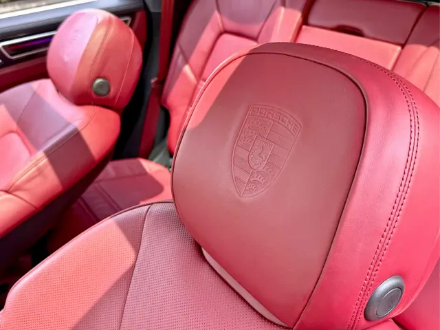 Porsche Cayenne — Фото автомобиля 20