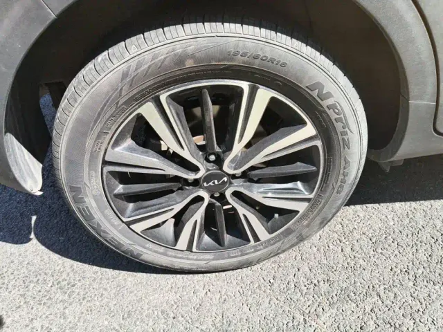 Kia KX1 — Фото автомобиля 24