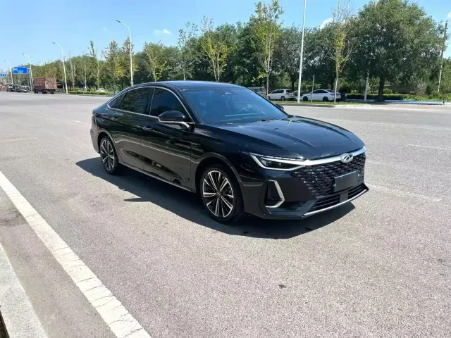 Chery Arrizo 8 — Фото автомобиля 3