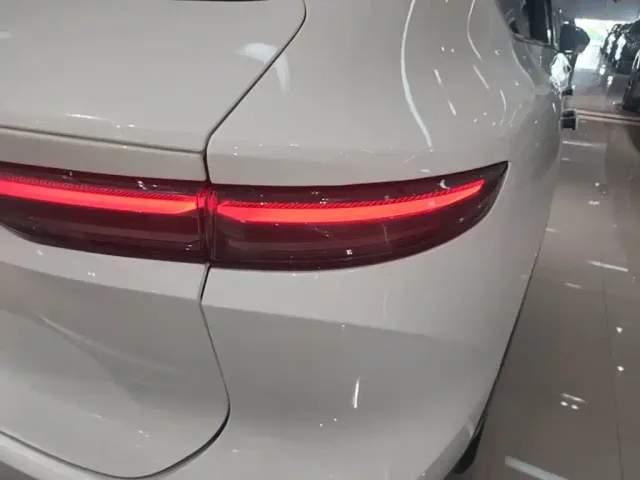 Nio EC7 — Фото автомобиля 7