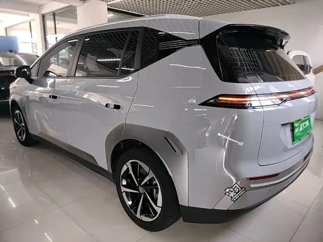 GAC Aion Y — Фото автомобиля 4