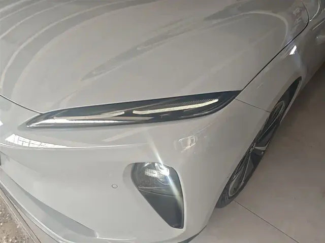 Nio ET5 Touring — Фото автомобиля 23