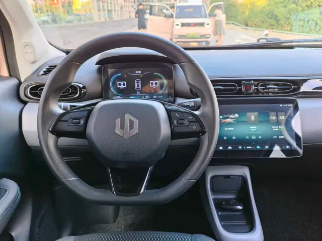 Leapmotor T03 — Фото автомобиля 18