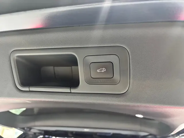 GAC Trumpchi E9 — Фото автомобиля 27