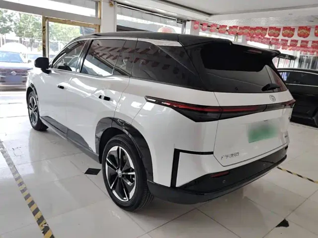 Toyota BoZhi 3X — Фото автомобиля 4