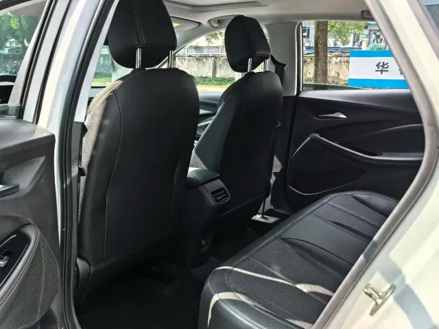 Buick Verano — Фото автомобиля 8