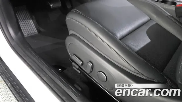 Hyundai Kona — Фото автомобиля 27