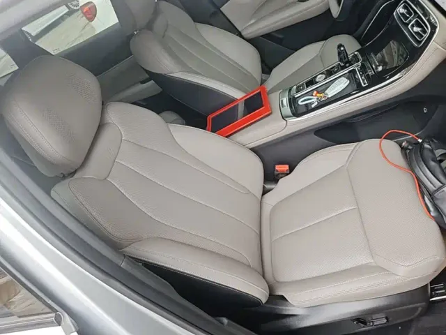 Geely Boyue L — Фото автомобиля 24