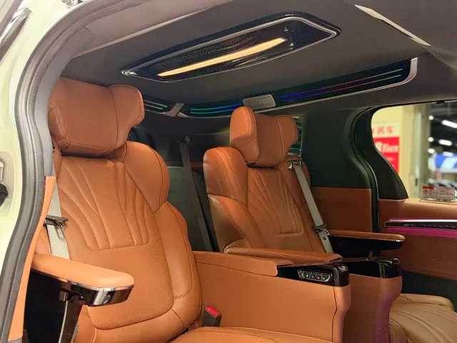 Toyota Granvia — Фото автомобиля 6