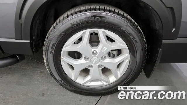 KG_Mobility_Ssangyong Rexton Новый Rexton Sport Khan Дизель 2.2 4WD — Фото автомобиля 21