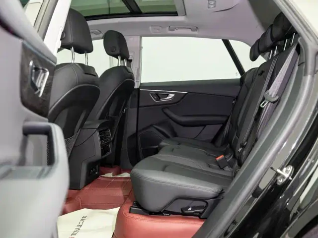 Audi Audi Q8 2023 55 TFSI Luxury Sport — Фото автомобиля 18