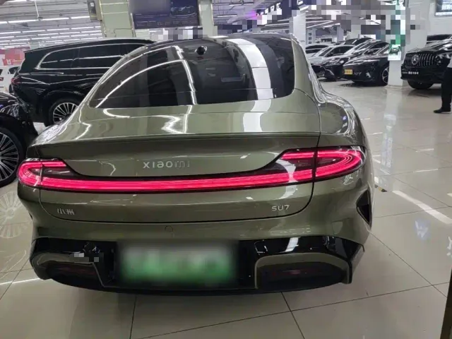 Xiaomi SU7 — Фото автомобиля 5