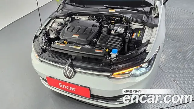 Volkswagen Golf Golf 8 поколение 2.0 TDI Prestige — Фото автомобиля 6