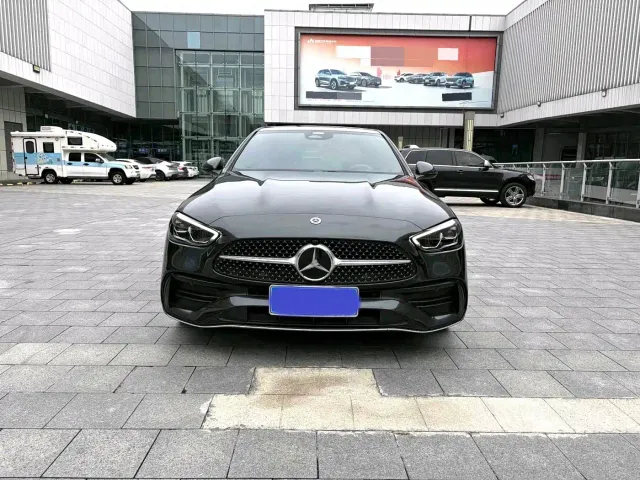 Mercedes-Benz C-Class — Фото автомобиля 2
