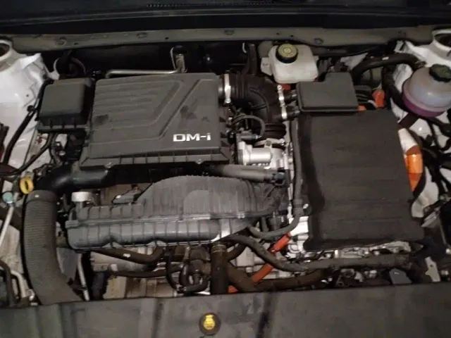 BYD Qin PLUS — Фото автомобиля 16