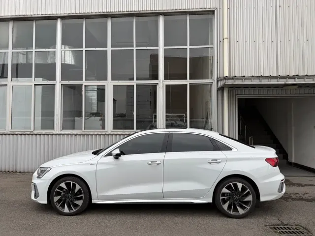 Audi A3 — Фото автомобиля 4